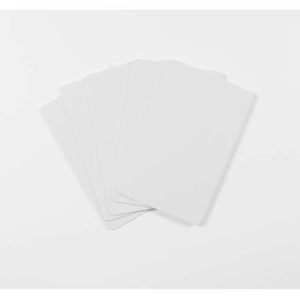 Des cartes en papier - blanc